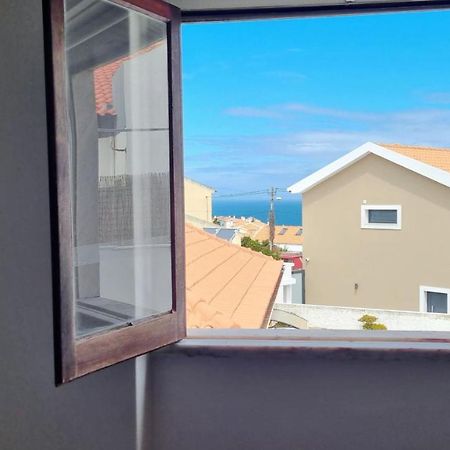 Family Surf Home - Hostel Mafra Eksteriør bilde